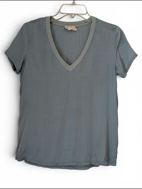Nation LTD Blue Slate V-Neck Short Sleeve Tee with Contrast Trim